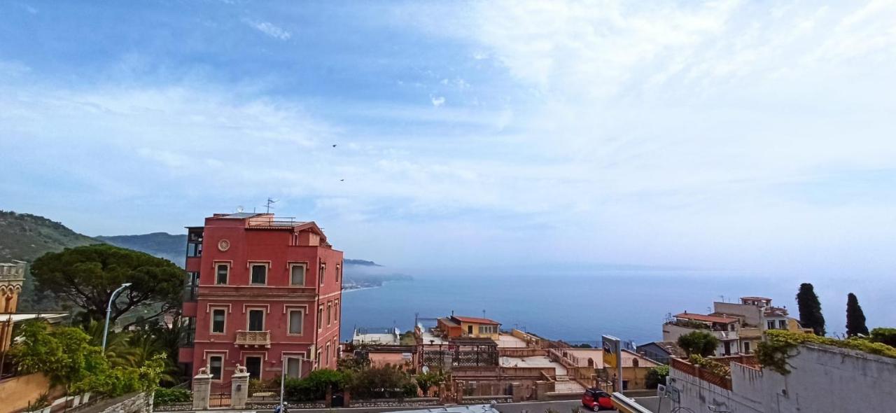 "Sea-See" Studio Taormina Center - Bellissima Vista Mare - Corner Kitchen Exterior photo